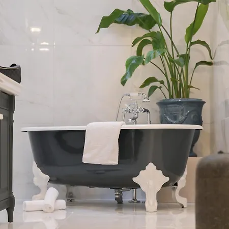 Gutenberg Le Grand ---free Parking--- 4* Klagenfurt am Woerthersee